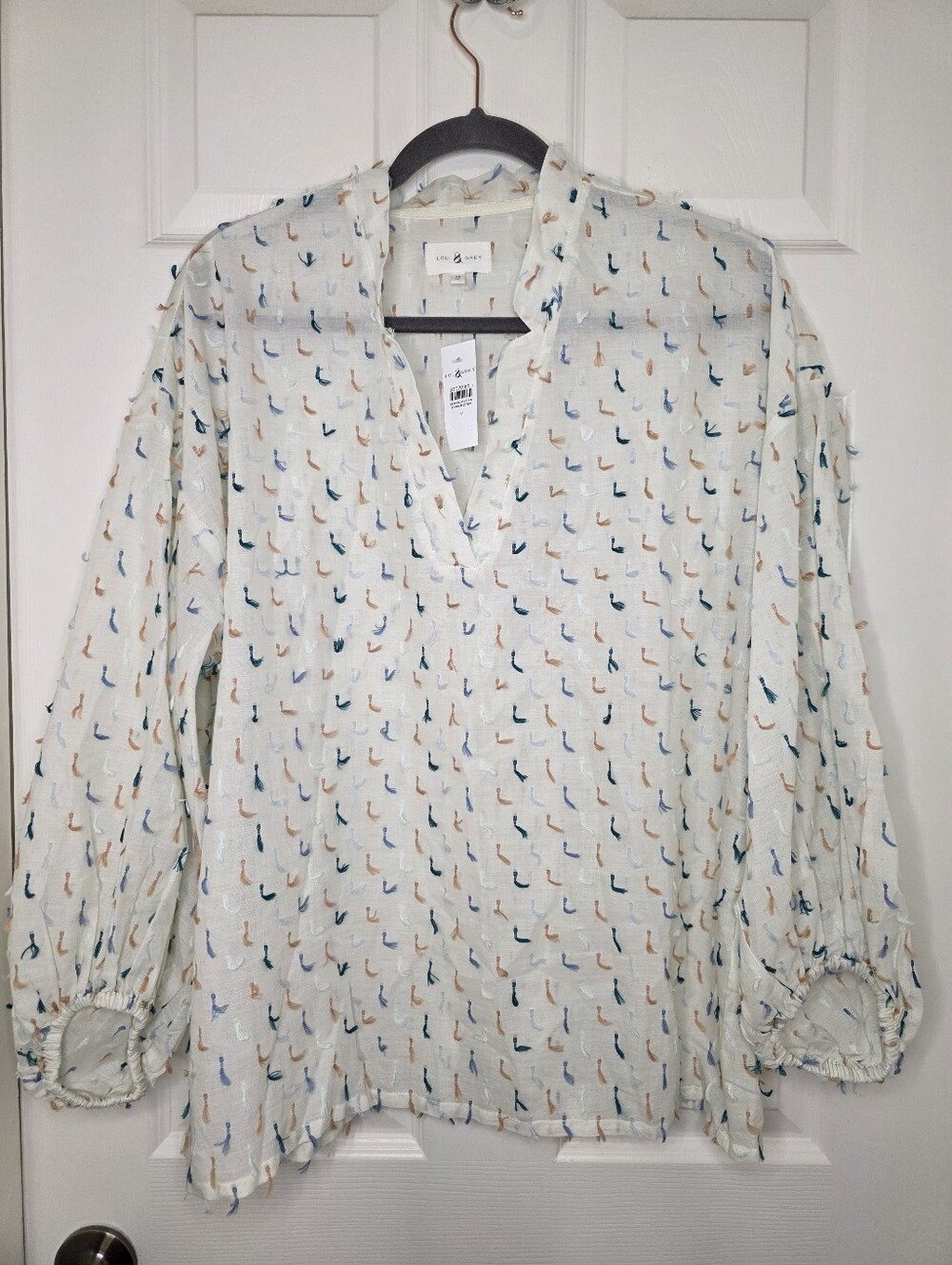 Lou & Grey Cream/Multi Clip Dot Blouse Sz M NWT